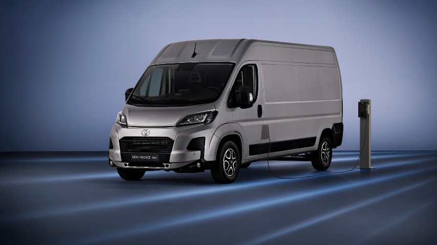 2023-proace-max-ext-01-6